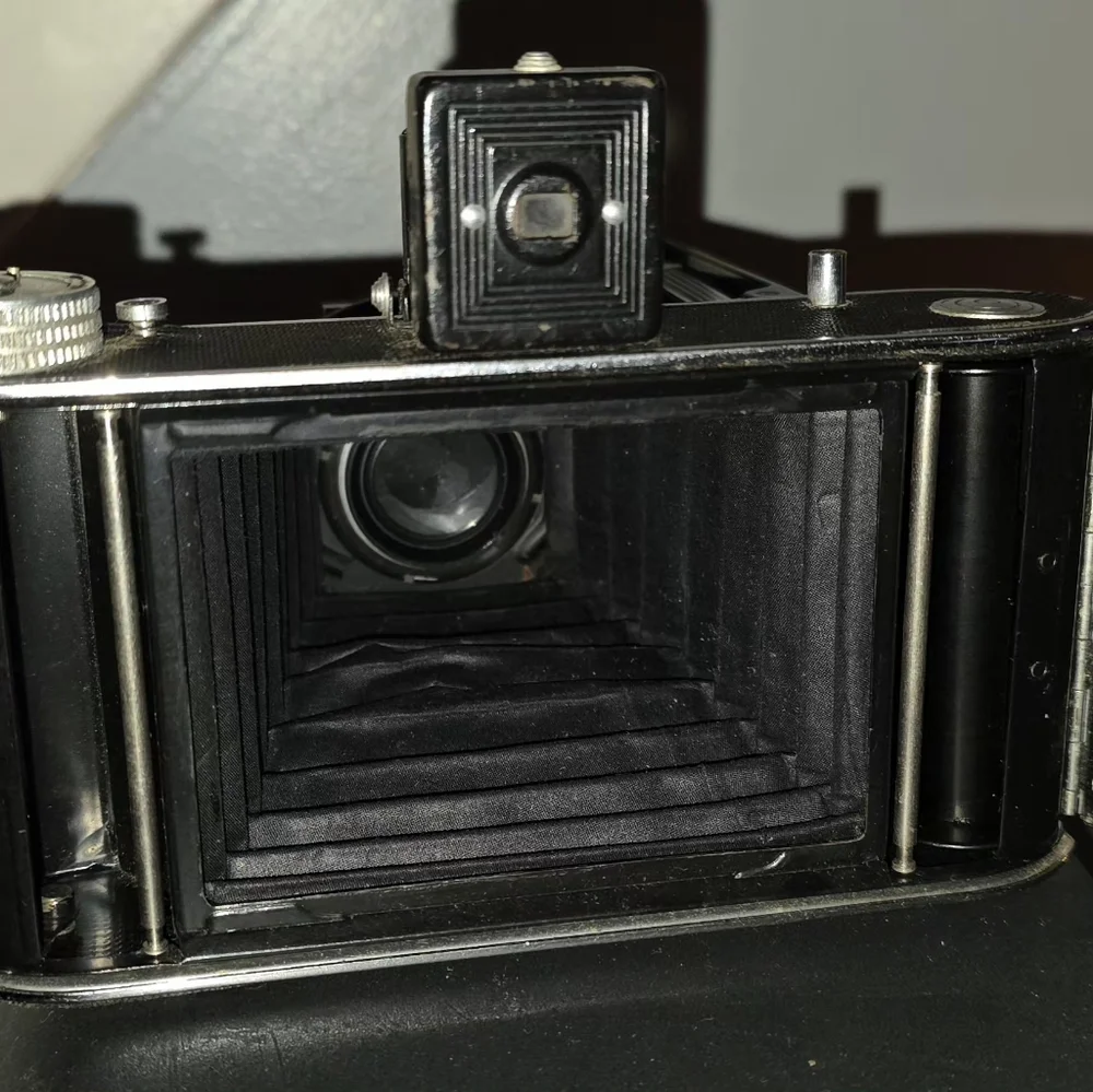 Vintage Folding Camera - Black